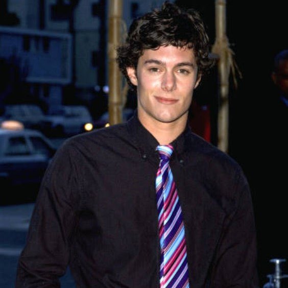 marshallmallov's tweet photo. adam brody https://t.co/TGbSr7o1FH