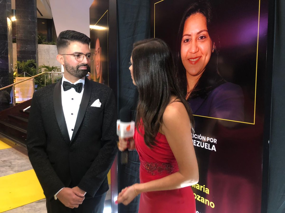 EY_Venezuela's tweet photo. Nuestros nominados a las categorías #EjecutivodelAño @fscpmc, #EmprendedorSocial @coalicionve y #EmprendedorEmergente @rideryVzla llegan a la Gala de Reconocimiento de los Líderes Empresariales Inspiradores. #EventoLEI #ExperienciaLEI #MomentosLEI https://t.co/wOuc2ciGK3