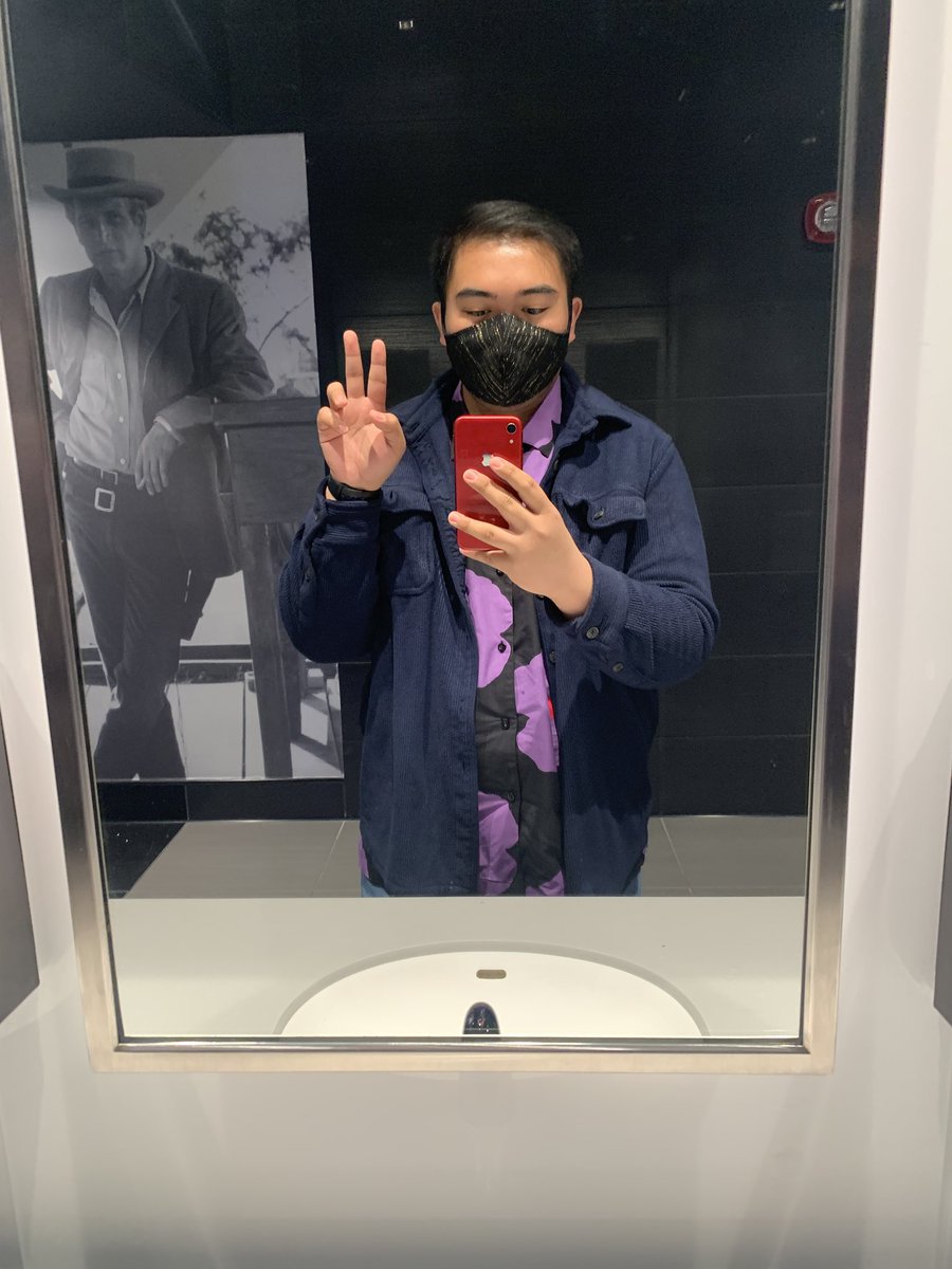meatdownbeat's tweet photo. I took this photo after violently sharting in a movie theatre #ShartOn
#Sebotwtselfieday
#Wormtwtselfieday https://t.co/IU4cbnh9hA