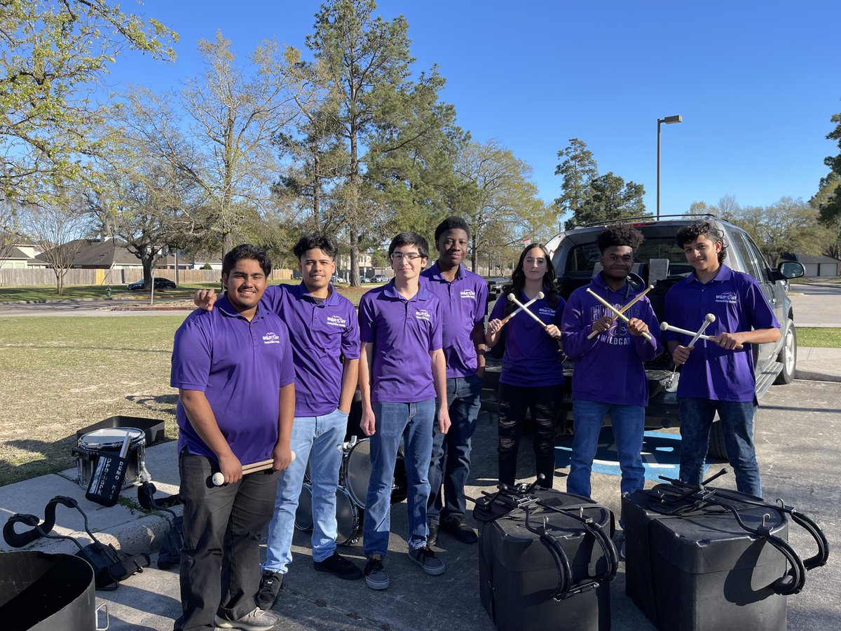 Whispering Pines (@humbleisd_wpe) on Twitter photo <a href="/HumbleISD_HHS/">Humble High School</a> coming out to celebrate STEAM night and promote the arts at Whispering Pines Elementary! <a href="/HumbleISD_HHS/">Humble High School</a> coming out to celebrate STEAM night and promote the arts at Whispering Pines Elementary!