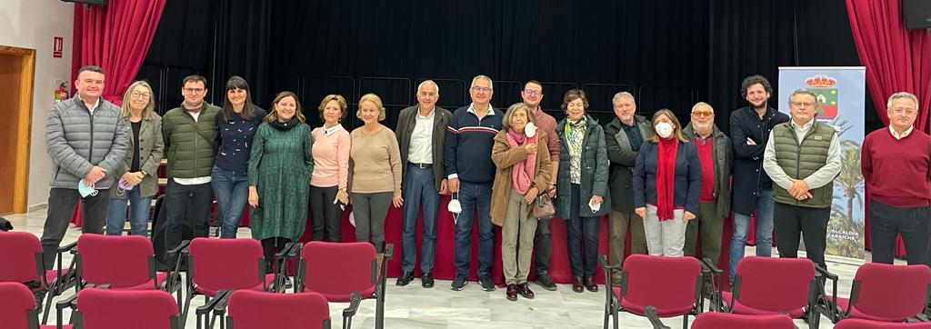 murciaeste's tweet photo. Recuperando la normalidad. Esta noche, @RafaGTovar  ha sido reelegido por aclamación Secretario General y, también, por unanimidad @eivars para encabezar la lista de Murcia Este al Comité Regional. https://t.co/yto3HunBY2