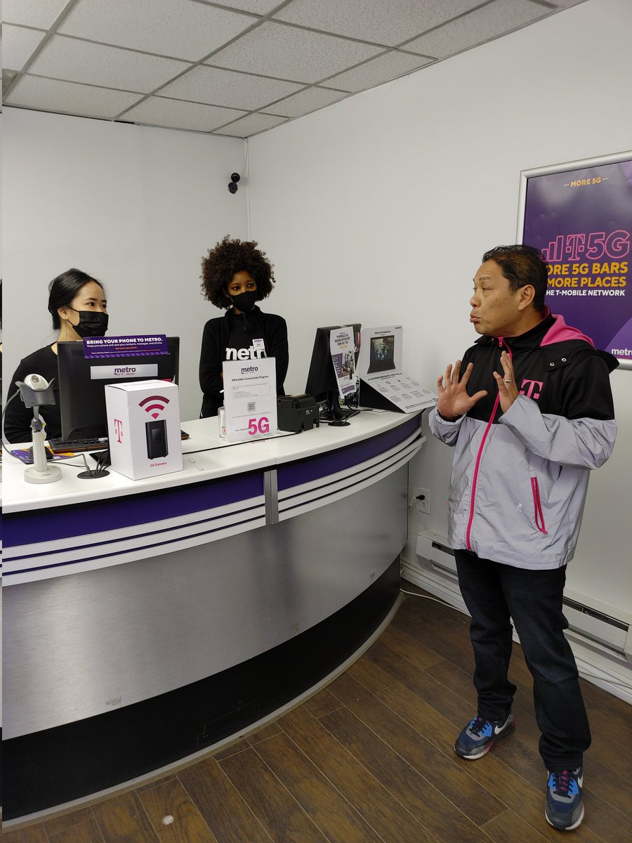 The old saying do what you love and never work a day in your life. Today was a great day in Queens love the energy! <a href="/MikeyCajayon/">Michael Cajayon</a> <a href="/thayesnet/">Terry Hayes</a> <a href="/MichaelZukowsky/">Michael Zukowsky</a> <a href="/meganpanicucci/">Megan Panicucci</a>