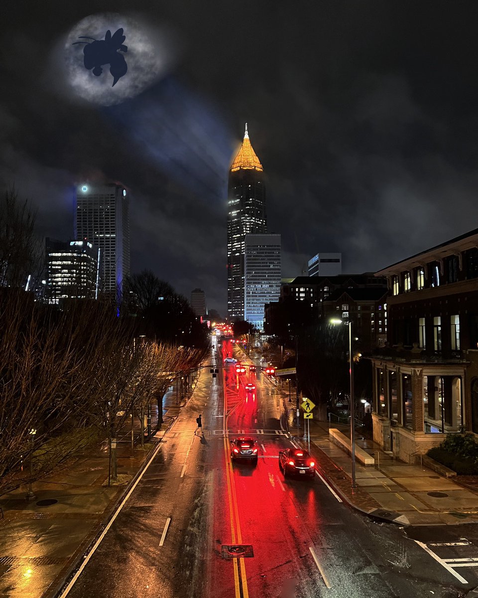 GTSummerSession's tweet photo. “The night is darkest just before the dawn. And I promise you, the dawn is coming.” 

Tomorrow. 7PM. We welcome a new class of Yellow Jackets to Atlanta. 

#gt26 https://t.co/doAHCMQuay