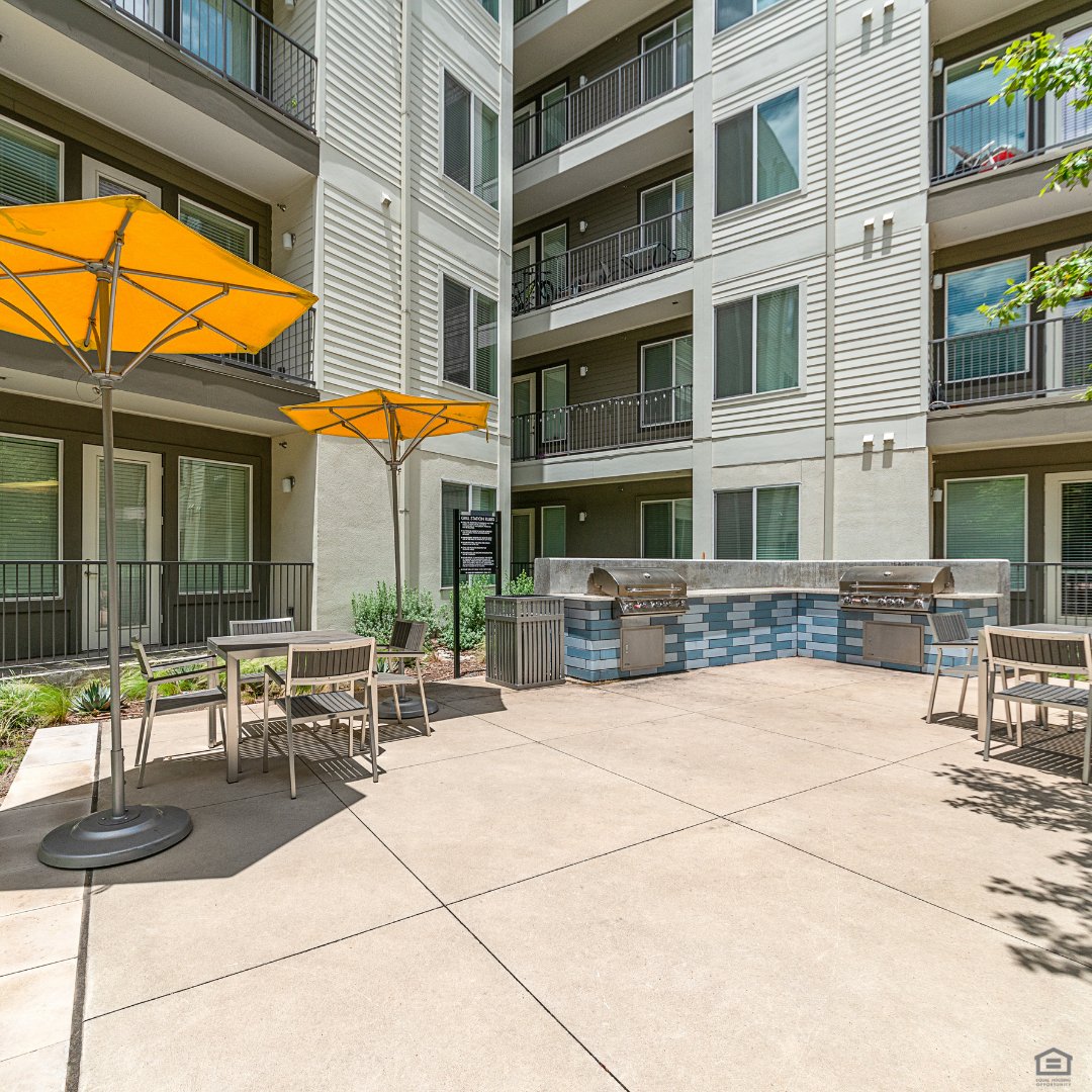 Axis 110 Apartments tweet media