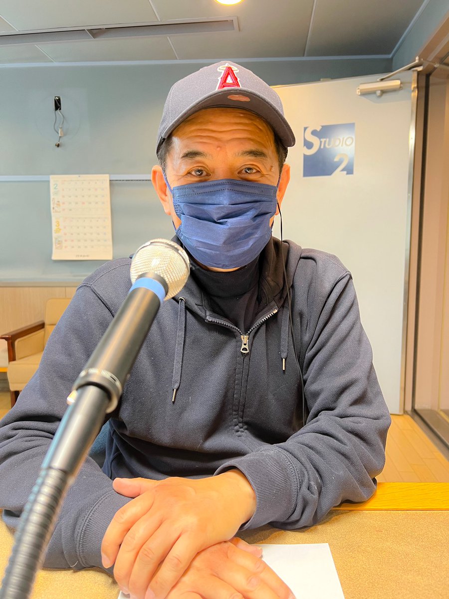 kazywatanabe's tweet photo. 本日3/25(金)27時頃からお送りしている弊社提供のラジオ日本ROCK RUSH RADIO内の「エアリズミックレディオ」MCは私、KAZY渡辺です。今夜もGIRLS4EVERの楽曲です。遅い時間ですが是非お聴きください。#ラジオ日本 #rrr #newera #G4E
radikoやストリーミングでも聴けます⬇️
https://t.co/CkLbM6Nqoo https://t.co/uDIJ8MVuUF
