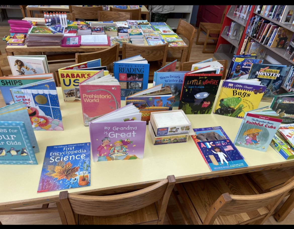Books and  supplies donated by our Adopt-A-School partnership Delta Sigma Theta @DSTSIAC were distributed to staff and students. We are extremely appreciative and excited  about receiving these valuable educational resources!! <a href="/DrMarionWilson/">Dr. Marion Wilson</a> <a href="/Reimagine44/">ReimagineP.S.44</a>