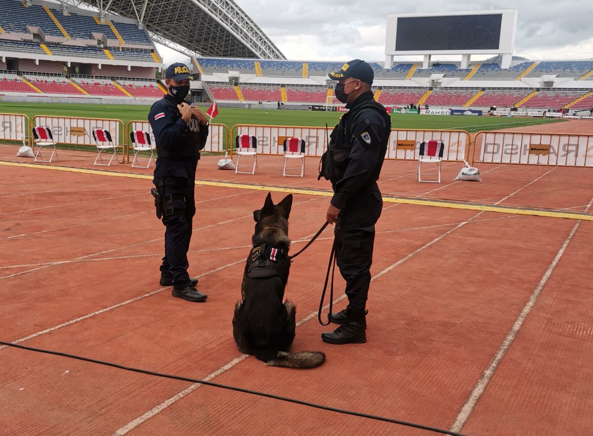 Nuestra Benemérita <a href="/fuerzapublicaCR/">Fuerza Pública CR</a> en el <a href="/EstadioNCR/">Estadio Nacional CR</a>  con un amplio despliegue operativo para garantizar la seguridad de todos los asistentes al partido de nuestra selección nacional <a href="/fedefutbolcrc/">FCRF 🇨🇷</a> #LaPoliciaDeLosTicos
