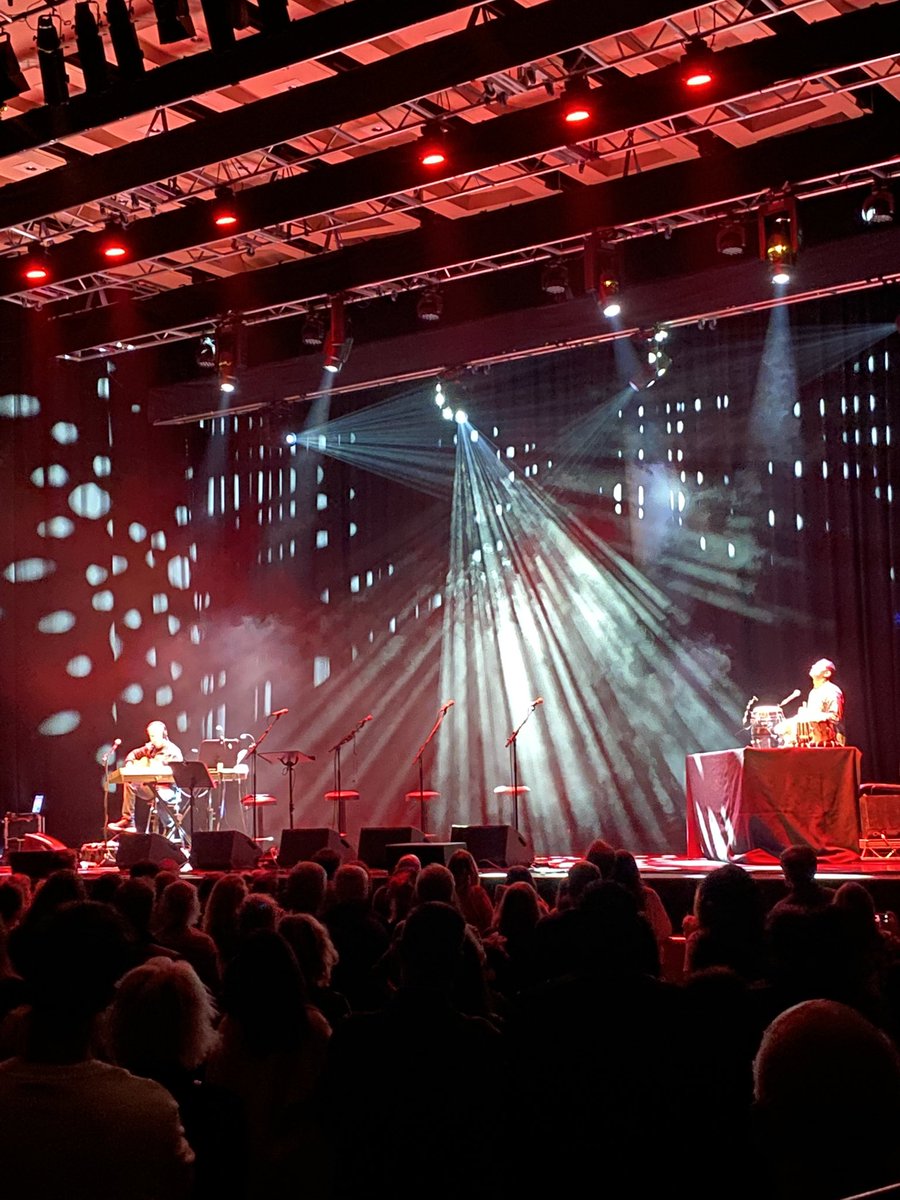 KamGillar's tweet photo. Another incredible performance by the amazing @thenitinsawhney .#BrightonDome. https://t.co/9T490jkT7X