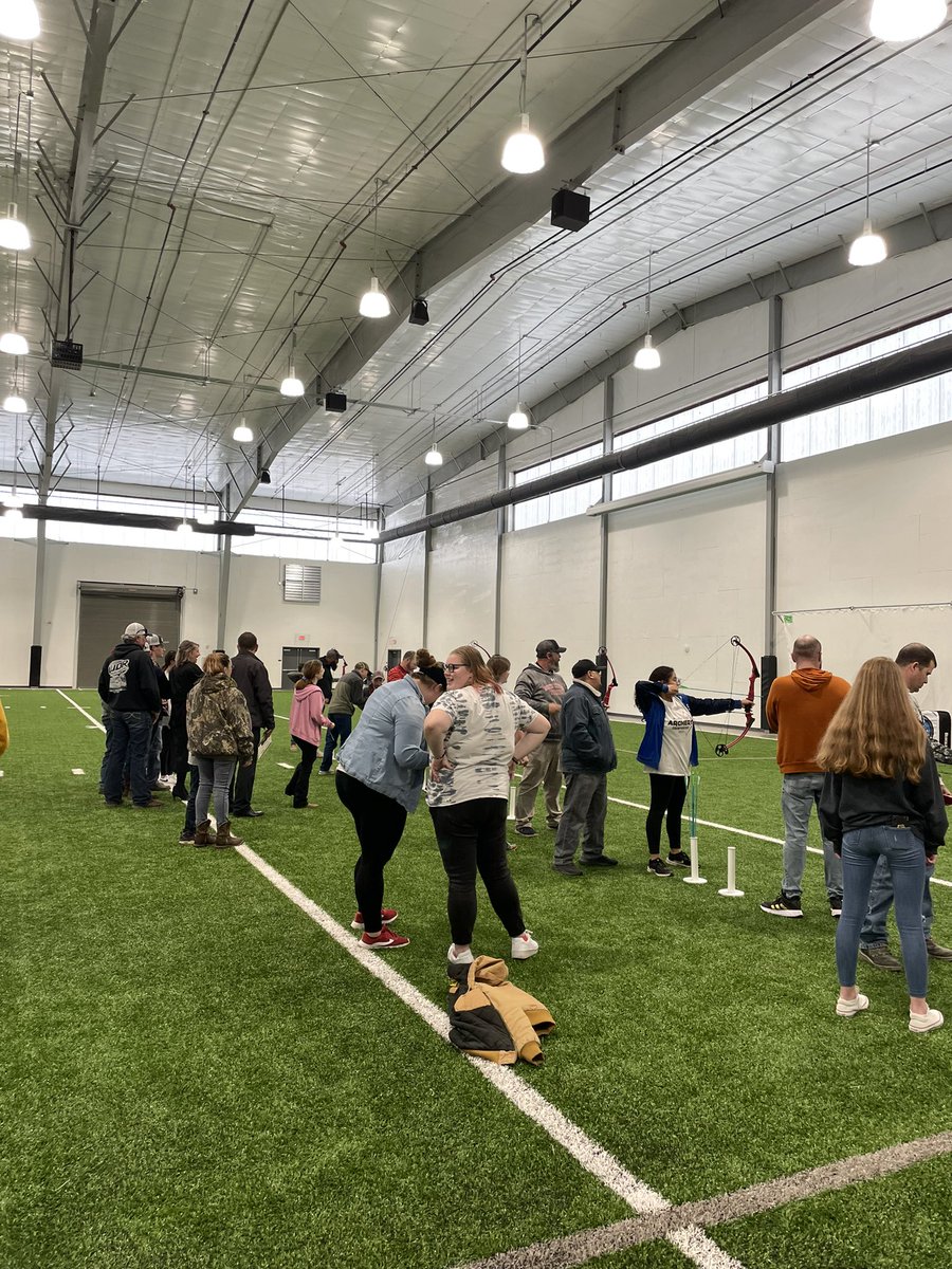 NHSArchery's tweet photo. Awards and Family Shoot Night to end a great year. There were laughs and smiles everywhere while the students tried to help their family members. What a great way to end a season! @NeoshoHS  @NeoshoAD https://t.co/GbFO80tISM