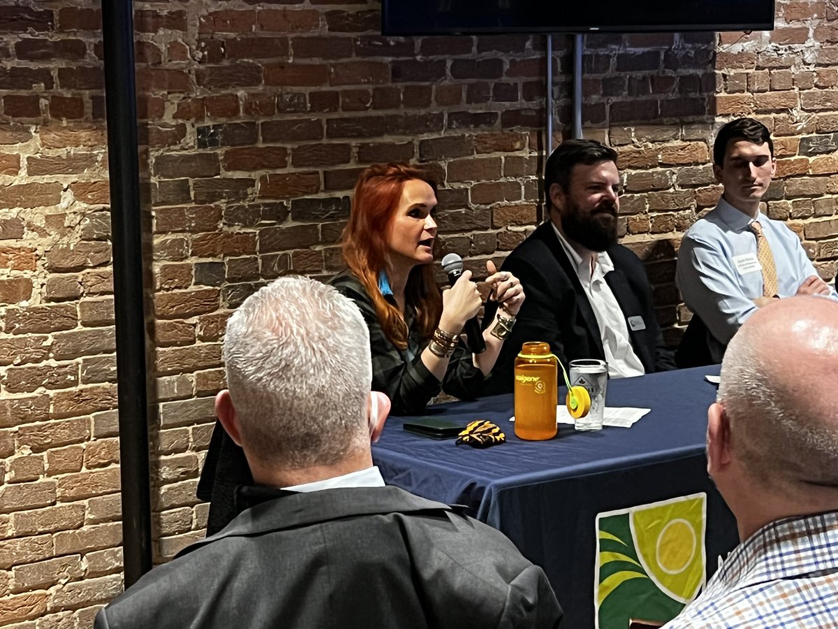 Megan Anderson from the <a href="/RaleighGov/">City of Raleigh</a> highlights how collaboration is key to #EV deployment. Specifically mentions organizations and partnerships like <a href="/theSSDN/">SSDN</a>! #MEW2022