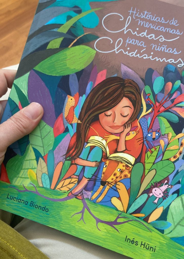 VIRAL_MX's tweet photo. Felicidades @isacerontzin de #RedVIRAL #Puebla, porque fue seleccionada como una de las 60 #mujeres que construyen historias chidas para un #México más justo a través del libro @mexicanaschidas. #YoSoyVIRAL
hilo 👇🏻 https://t.co/uAhJ1ffgKH