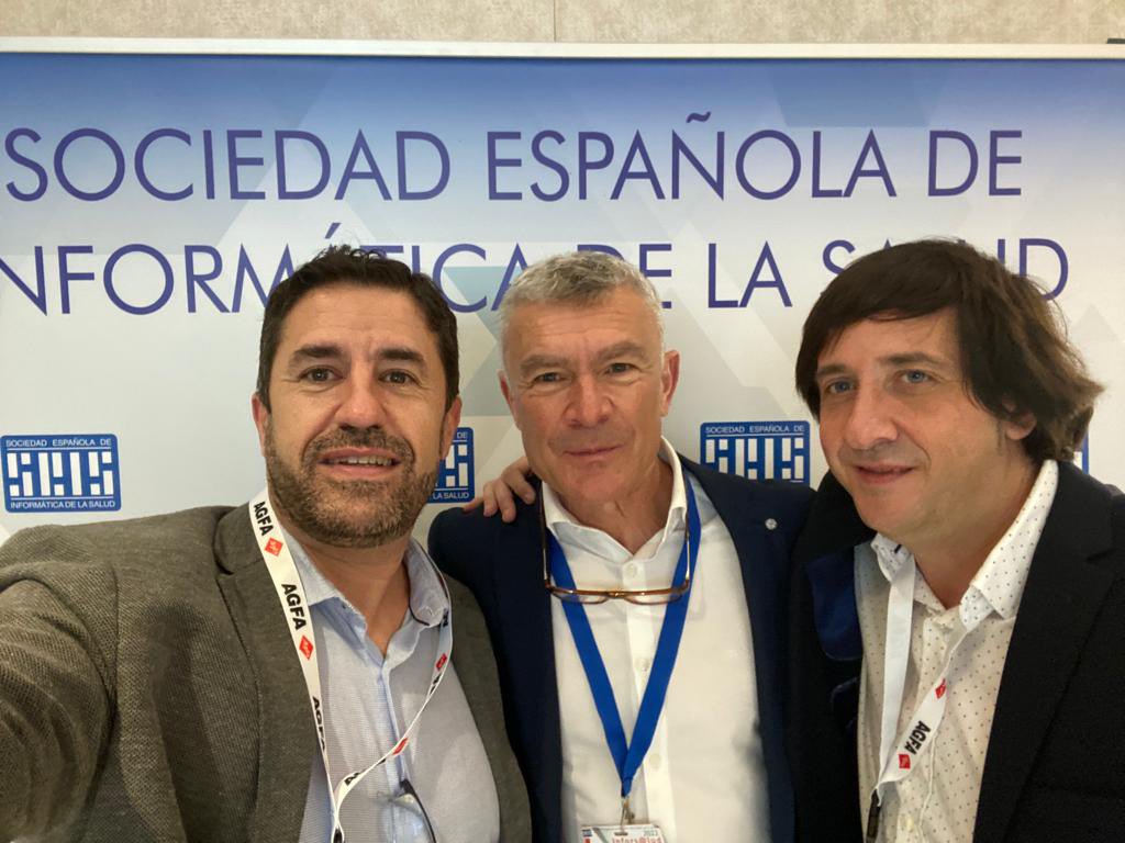 manekylozano's tweet photo. Una gran oportunidad para un reencuentro con dos grandes de la informática sanitaria en este país #inforsalud22 https://t.co/VNLk6ih0Wl