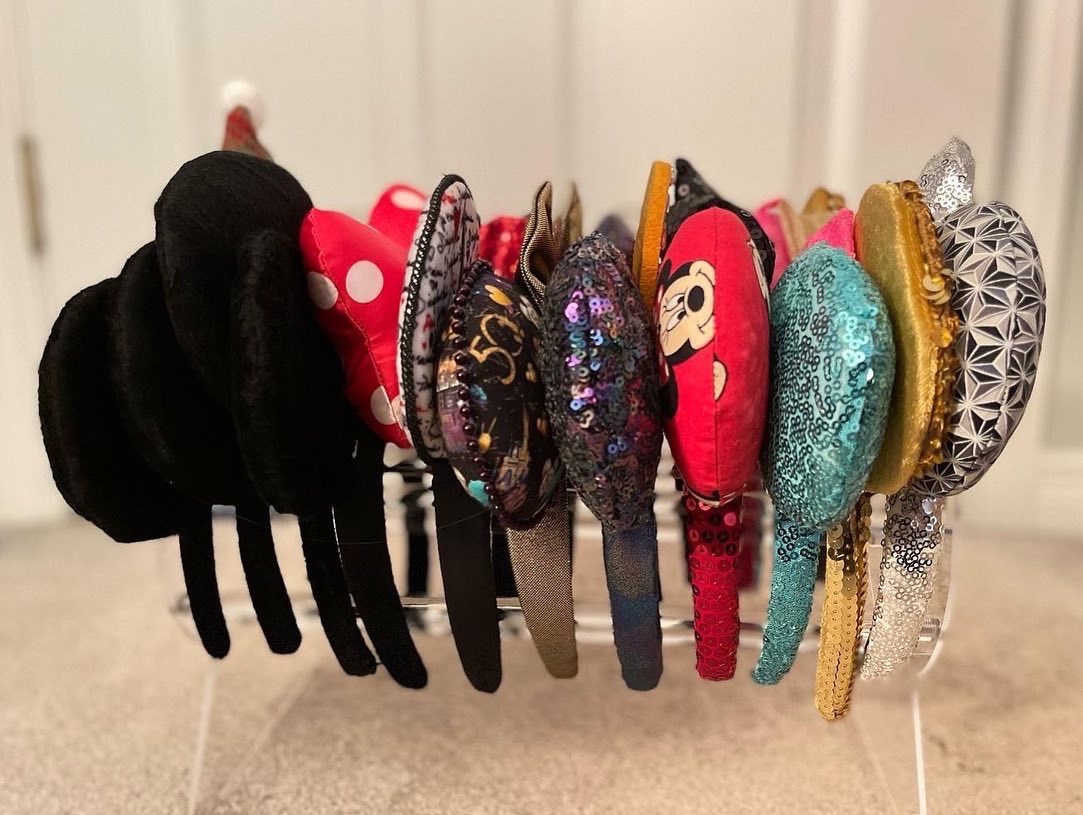 IcePrincessKCL's tweet photo. Sometimes it’s the little things in life that give you a little joy, finally found something to help organize my ears ♥️ https://t.co/QQNnB0Fgf5