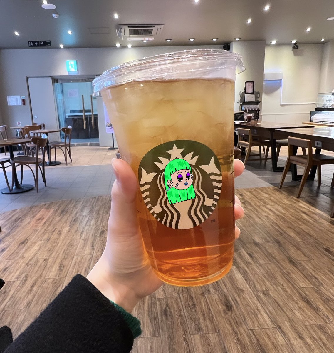 RooRuuRii tweet media