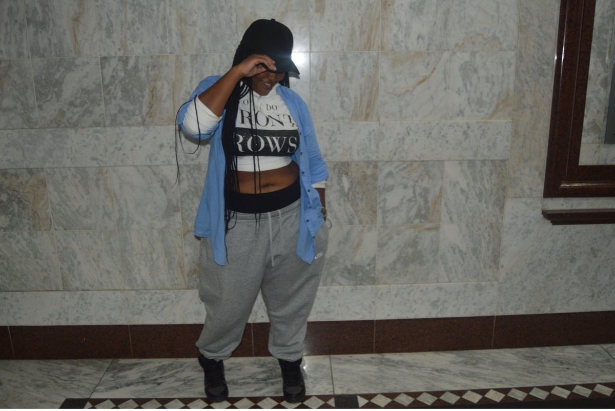 Berea_Tech's tweet image. Senethemba Hlongwa –We have created "Spotted on campus”. We are calling all our fashionistas, the BTC fashion cops will be scouting the campuses for trendy students, to foster a sense of community &amp;amp; we'll be taking random photos that catches our eye &amp;amp; posting them😀👗🧥👞👠🕶️👜👕