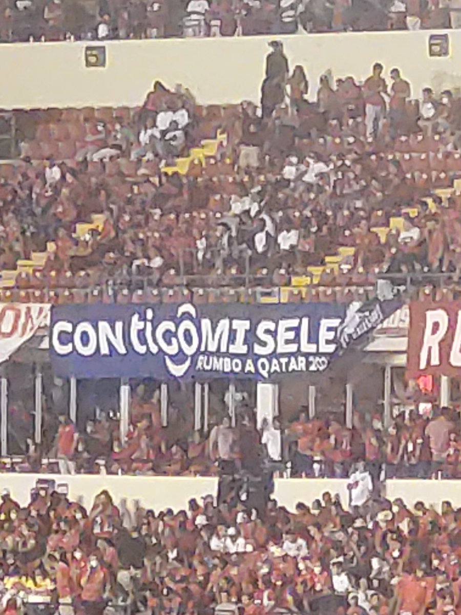 Es "Con Tigo" o "ConTigo"?