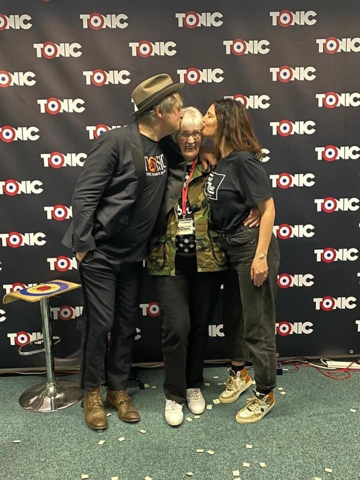 tonicmusicmh's tweet photo. Thank you so much to everyone that came to celebrate the album release of A Fantasy Life of Poetry &amp; Crime with @petedoherty , Katia and Frederic.
Team Tonic X

#Tonic #Music #MentalHealth #AFantasyLifeOfPoetryAndCrime #PeterDoherty #KatiaDeVidas #FredericLo #MayfieldStudios https://t.co/s2jYH5MFKT