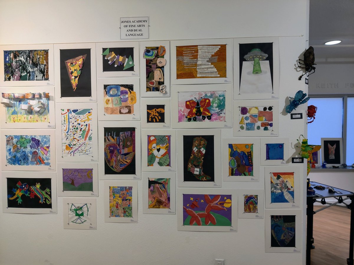 Jones_3D_ART's tweet photo. Here is a sneak peak of all the artwork from Jones Academy at the Arlington Museum of Art  to celebrate Youth Art Month! @kinterart @JonesAcademy1 https://t.co/mgLexqqPxV