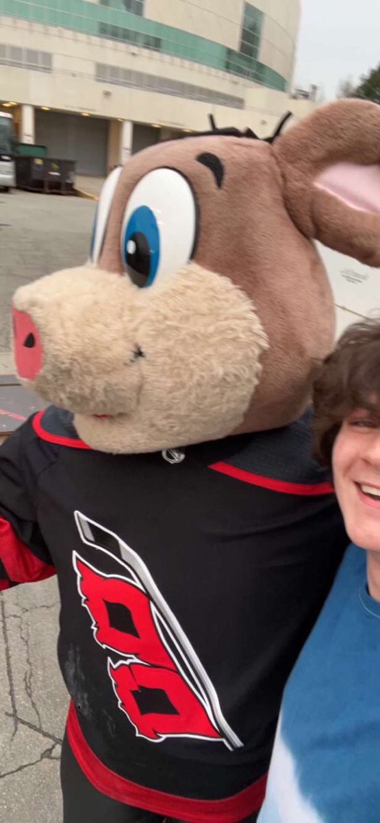 Maxndex75's tweet photo. #caniacsmiles https://t.co/Wxlkje7ZIg