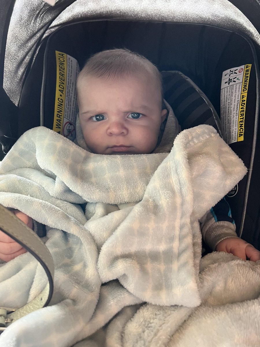itsathena__'s tweet photo. 4 months of falling in love with the cutest, mean muggin babe in the world. Now if you could go back to sleeping 6 hour stretches, that would be great! #4monthregression #littleman https://t.co/cRYjVo12jk