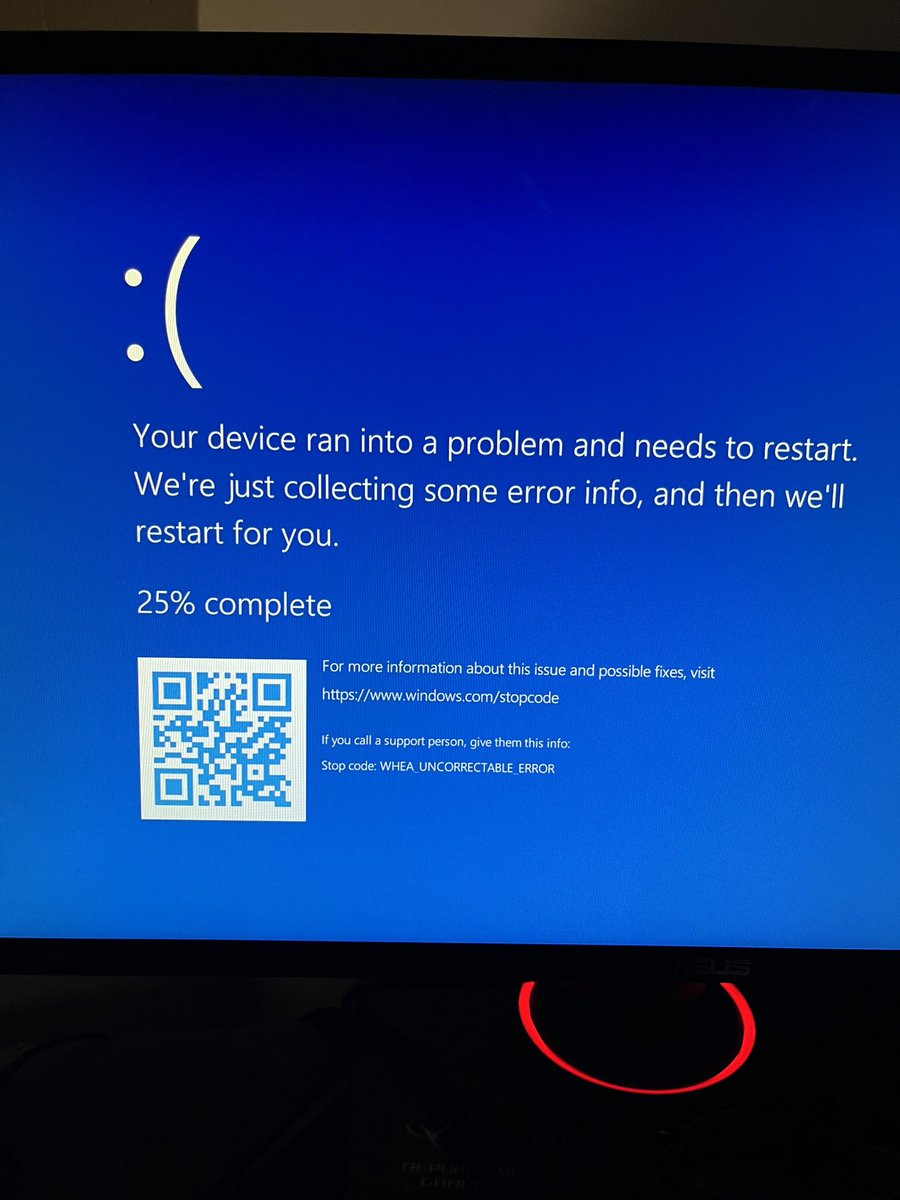 DraftHail's tweet photo. My pc keeps crashing! Wtf any reason why ? I got this msg out of the 3 times it crashed https://t.co/NoAqeZDRLL