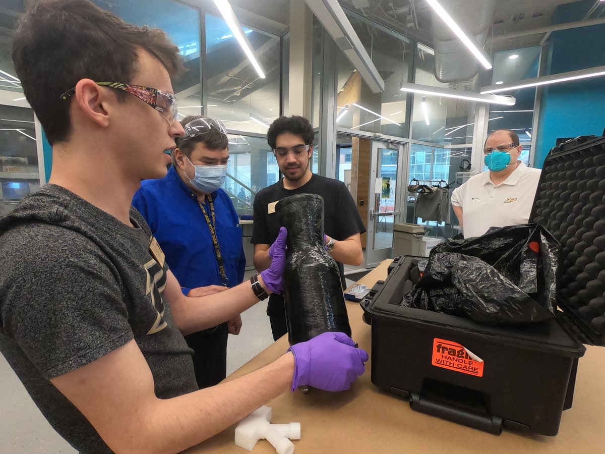 PurdueBechtel's tweet photo. Today the center had the pleasure to welcome Raptor Workholding to the Gene Haas Manufacturing Lab. Some of the outstanding machining at the center has been done using the fixtures provided with the generosity of the Raptor Workholding Products.
#purduebechtel #raptor https://t.co/koDvIkzoYC