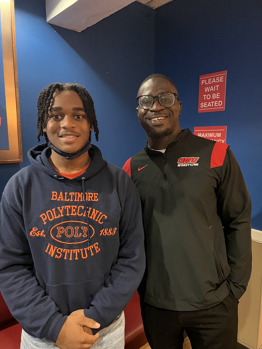 sean_rickey's tweet photo. Had a great time with Coach Sonnie at dinner today! Learned a lot and I appreciate him for coming down to meet me and the family #gobishops @OwuWrestling https://t.co/YT7mkwR2Mv