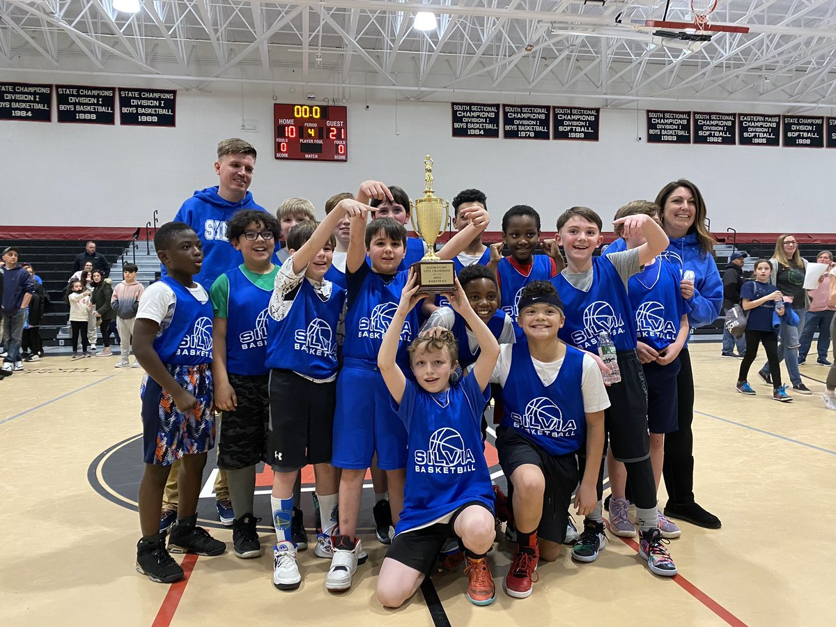 Silvia is Fall River’s boys elementary level CHAMPIONS!! Awesome work players giving their best all season. Thank you coaches Shepard and Homol for your dedication and mentorship. Thank you parents for amazing support! Congrats to <a href="/frps_Greene/">Greene Elementary</a> for an excellent season!! <a href="/FRPSsupt/">Fall River Public Schools Supt</a>