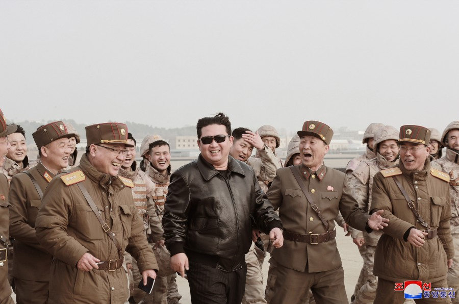 BNONews's tweet photo. North Korea releases photos from yesterday's test of an intercontinental ballistic missile capable of reaching most of the world https://t.co/yx19AzPyHv