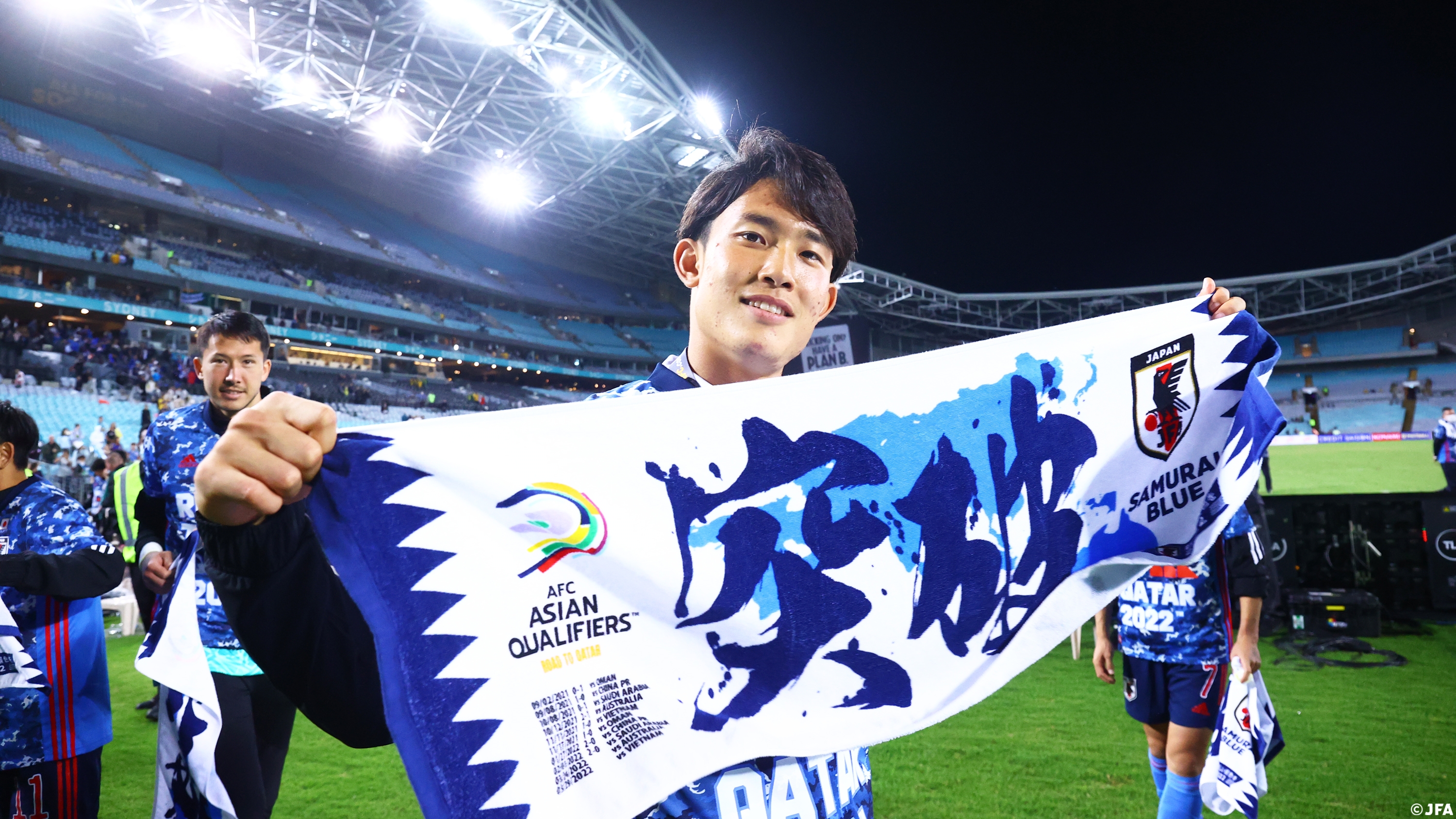 L サッカー日本代表Condivo22プレゼンテーションジャケットKIRIN入り L サッカー日本代表Condivo22プレゼンテーションジャケットKIRIN