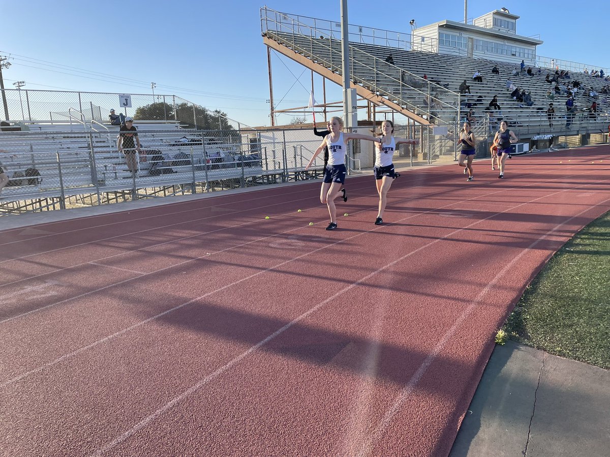 BMSS_Athletics's tweet photo. South is doing fantastic!! https://t.co/KhQk0ZP0hH