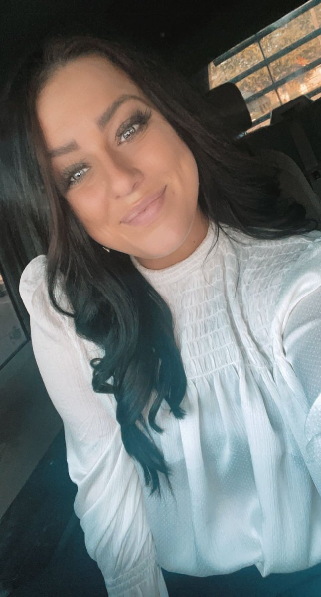 𝙰𝚜𝚑★ (@ashleejones64) on Twitter photo 