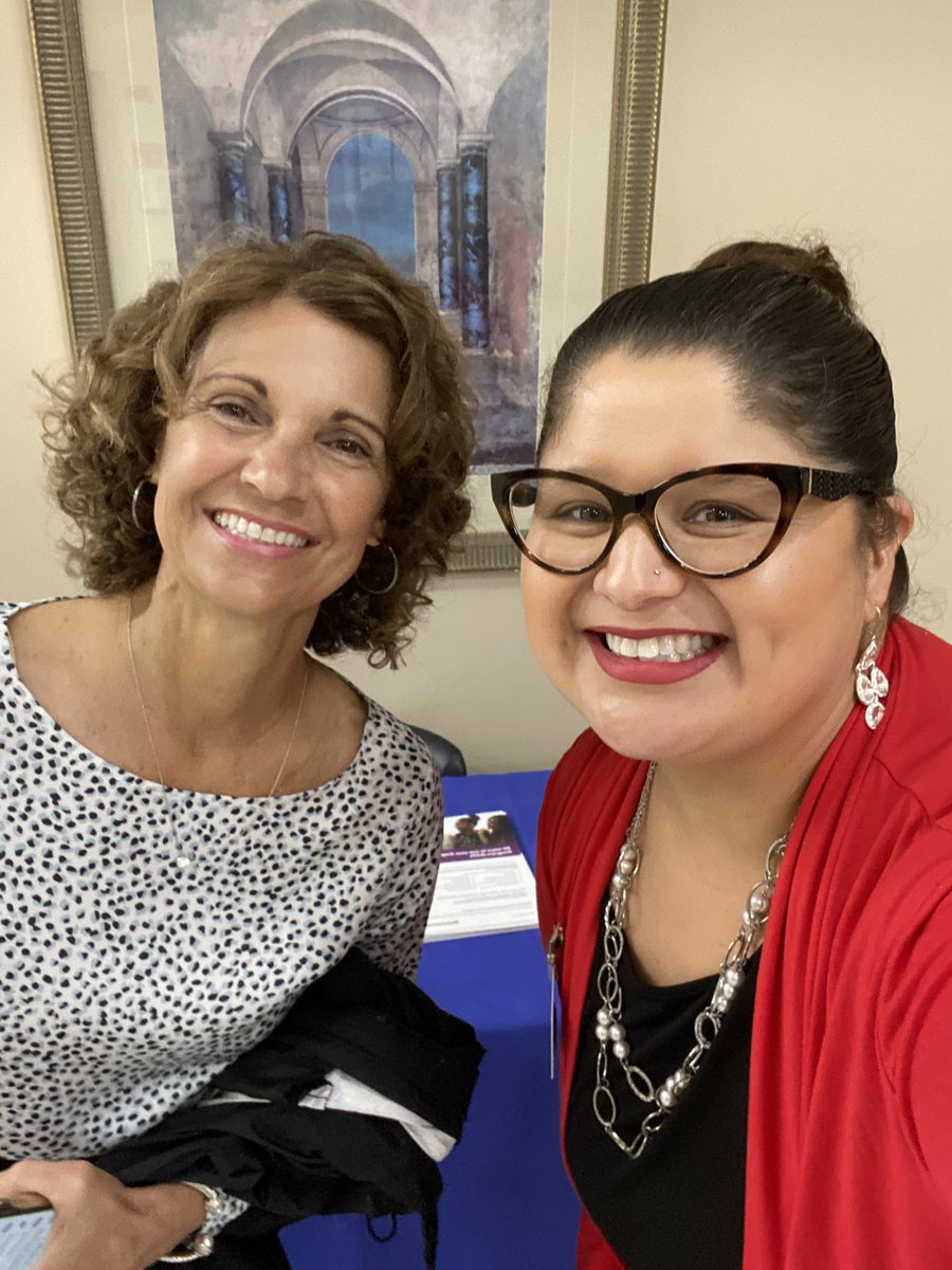 Julia Sarmiento tweet media