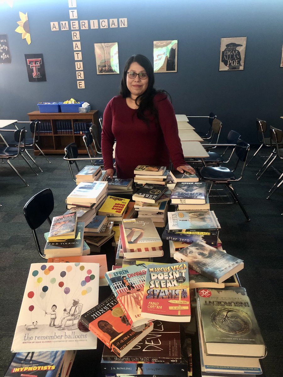 teachtrw's tweet image. Ms. Coreno earned an @engage_learning Bright Spot for providing culturally relevant literature experiences for her students @SamHoustonHS @ArlingtonISD. She scoured @halfpricebooks for titles students requested in order to create a scrapbook based on literary elements. #waytogrow
