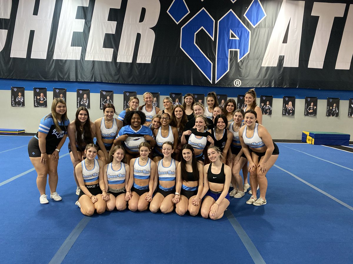 Queen Cats rocking the new practice wear!