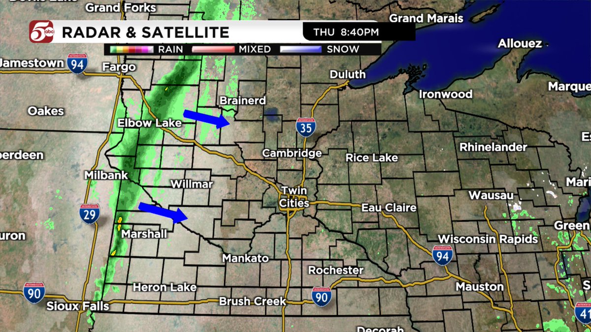 That narrow line of rain is now in western Minnesota. This will get into the Twin Cities after midnight. It might rain for 30-45 minutes, and then move on.

Snow, strong winds, and cold are all in the forecast tomorrow. Get the latest forecast here: https://t.co/RsV9LNZWbm https://t.co/SXKIAE5Jf9