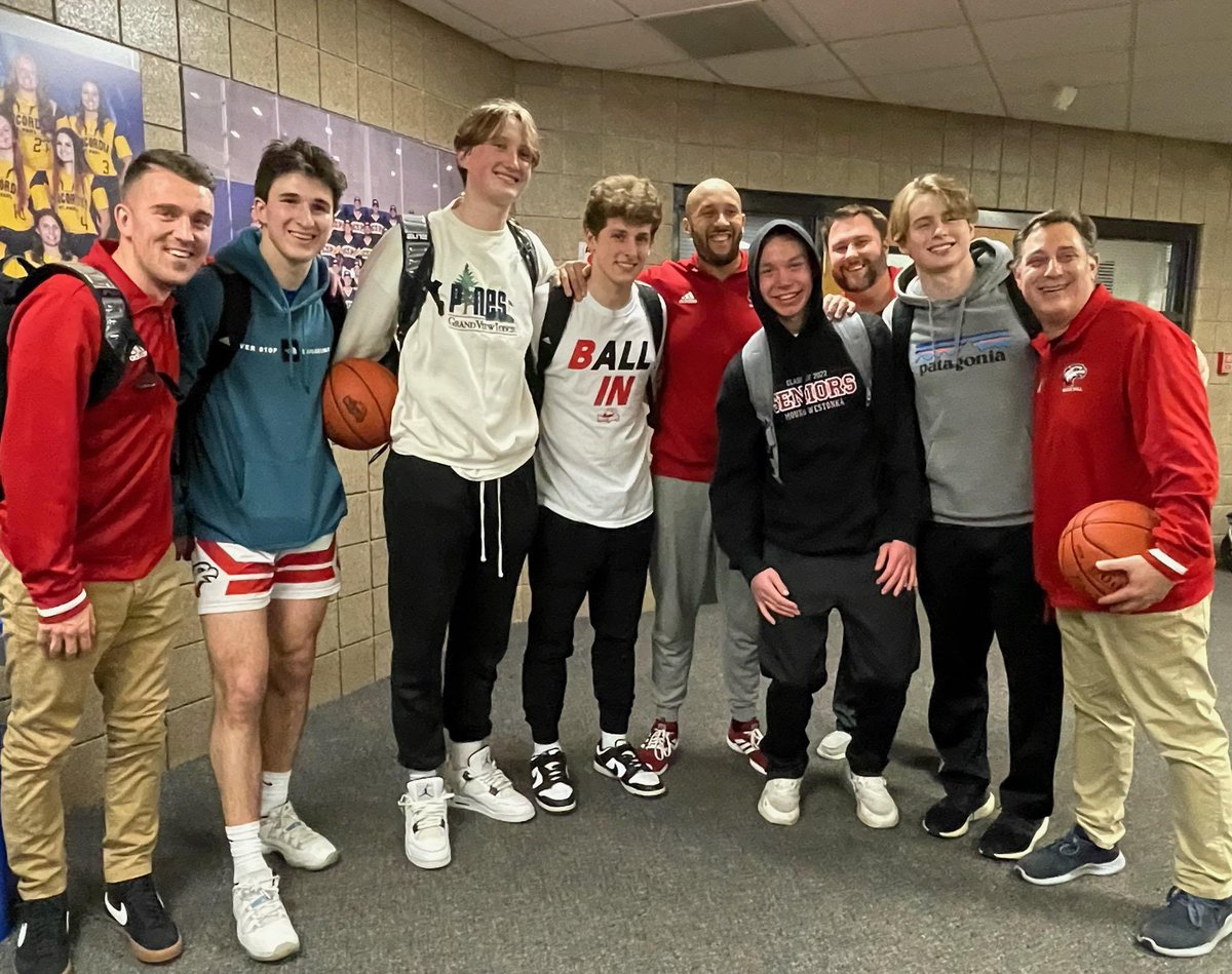 These Seniors (1 missing): 1st state trip in 48 years; 4x Conf champs; 3-20+ win seasons (COVID last year), Most wins in single season in program history (23). I ❤️ these kids &amp; I am going miss them. Thank you for carrying on the legacy of those who came before you! #champions