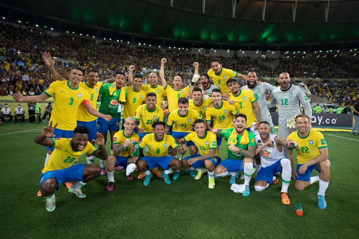 CBF_Futebol's tweet photo. ✨ Obrigado, Maraca! 𝐎𝐛𝐫𝐢𝐠𝐚𝐝𝐨, 𝐁𝐫𝐚𝐬𝐢𝐥! 🇧🇷

📸 Lucas Figueiredo/CBF https://t.co/fMmEPnYlNt