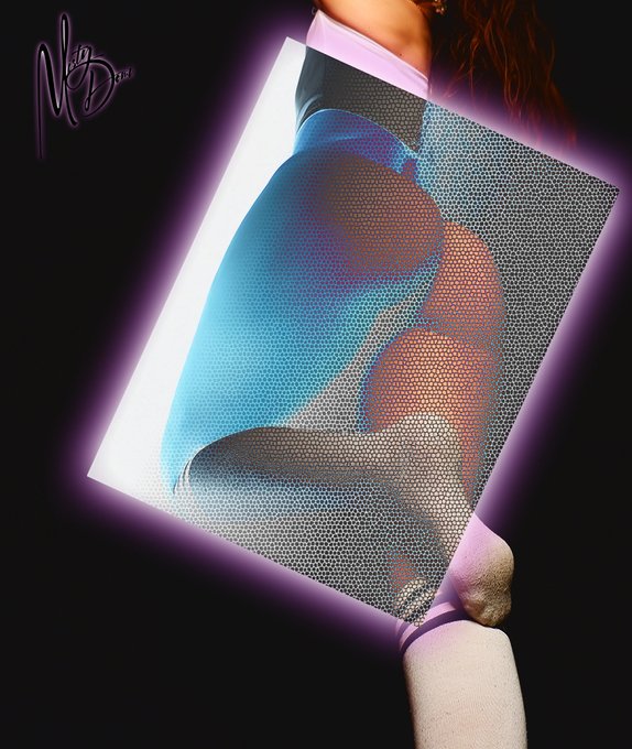 Wanna see it without that annoying box?   ➡️Follow my main @Misty_Domi https://t.co/Yi7MQg4u90