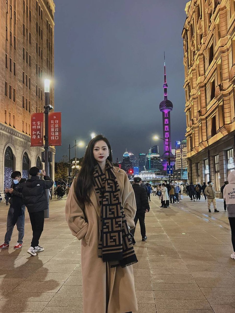 davikana's tweet photo. Old photos
📍Shanghai https://t.co/7rhJwoz6i1