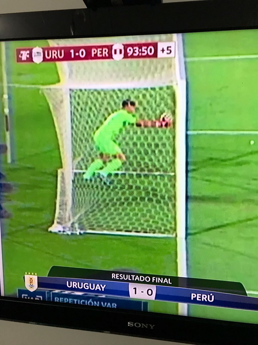 T H O M A S tweet media