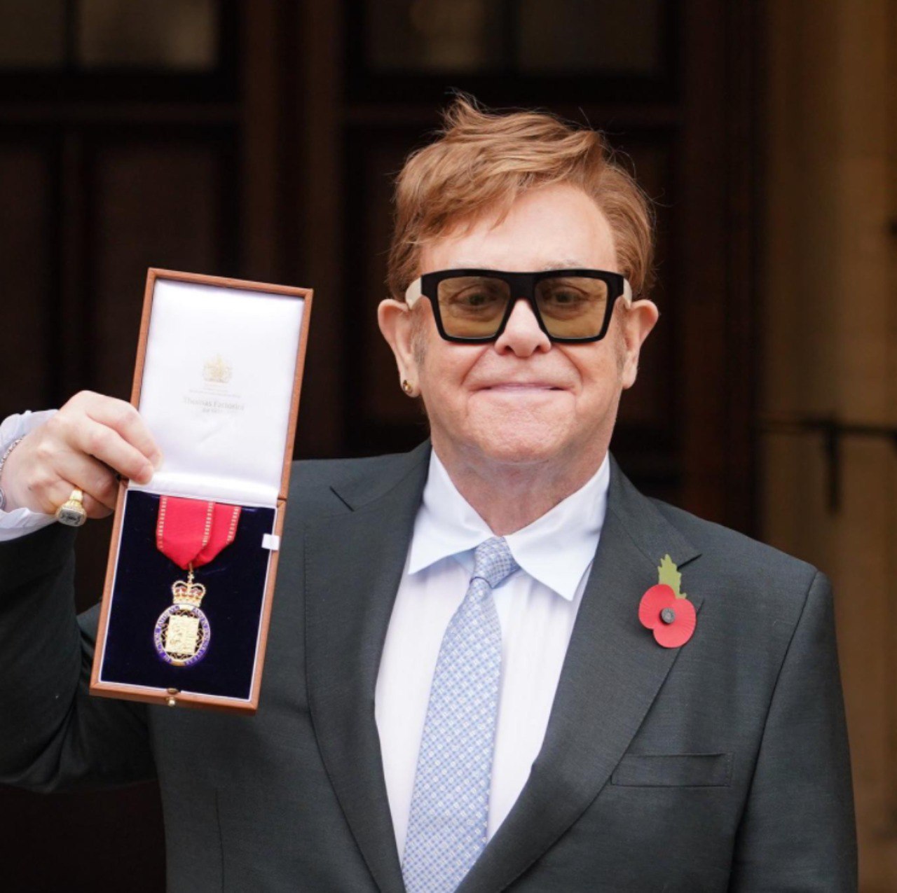 Happy 75 birthday to the legendary pianist and singer Elton John! 