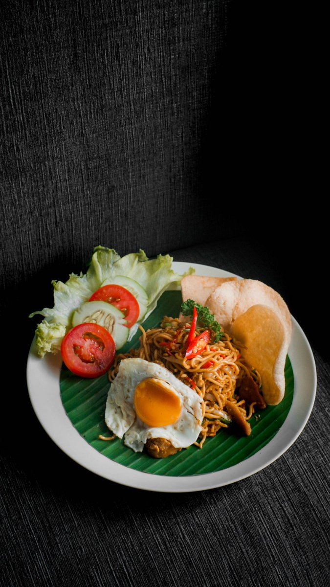 toby_pd's tweet photo. Mie Goreng Jawa / Javanese Fried Noodle
@kindymoh
#masakhariini #cookeveryday https://t.co/Dk4dXhN2Ot