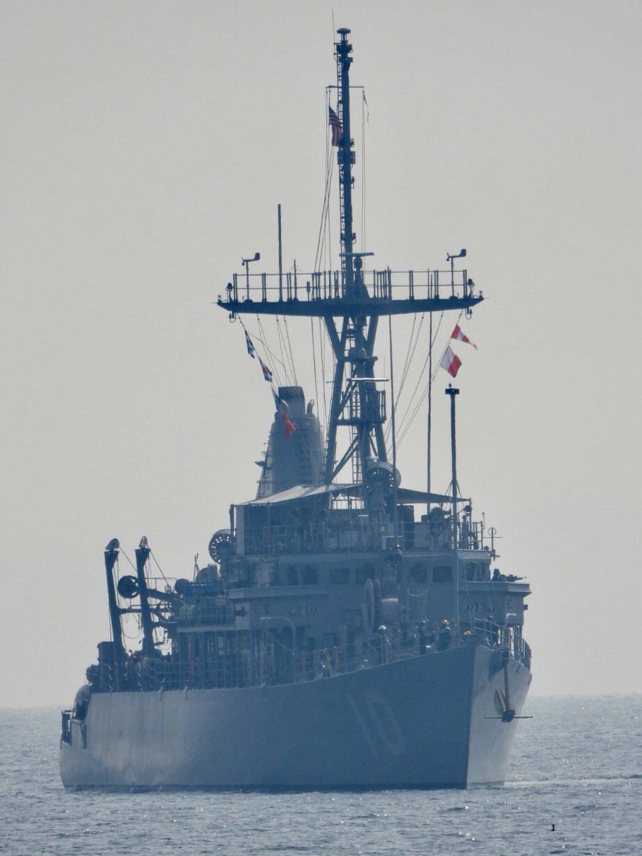 USS Warrior (MCM-10) Avenger-class mine countermeasures ship coming into Yokosuka, Japan - March 24, 2022 #usswarrior #mcm10

* photo courtesy of @svXwunjkknbmZYw