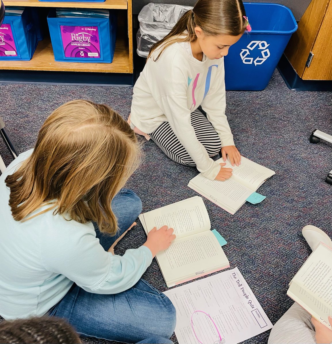 What’s almost as fun as reading? Talking about what you’ve read! These kids love their book club meetings! #mckgo <a href="/GlenOaksES/">Glen Oaks Elementary</a> #TheGlenOaksWay #MyMISD #MyMISDreads