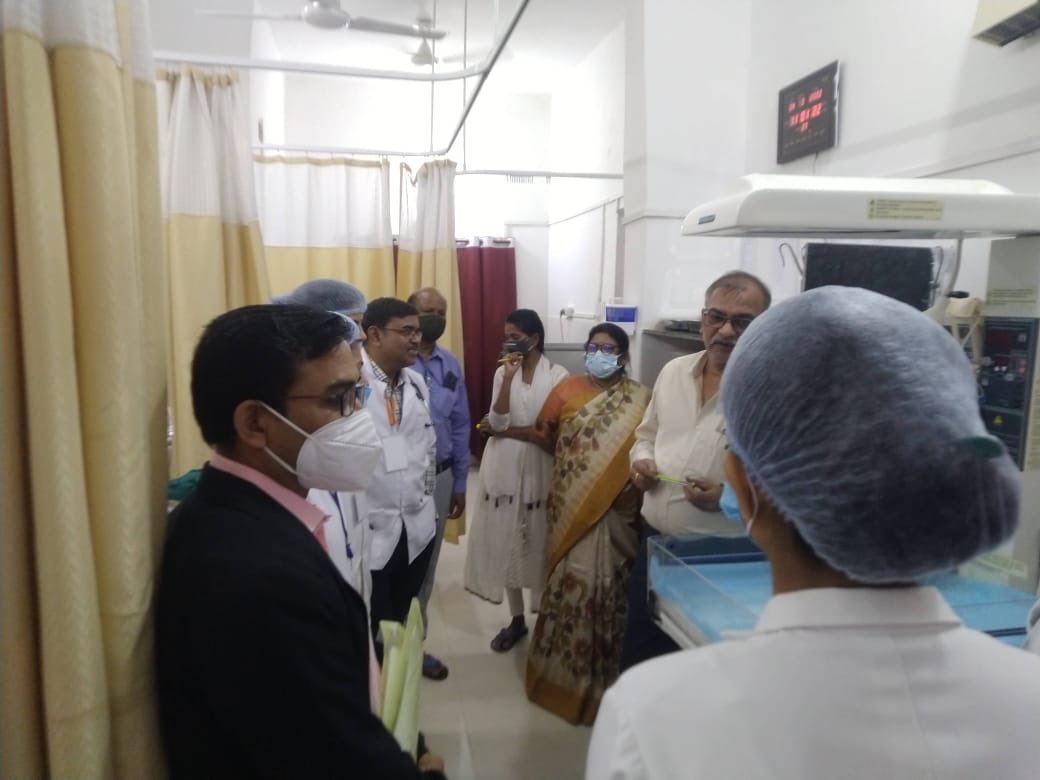 NIPICU's tweet photo. #MadhyaPradesh moving towards Improved Quality of Care during delivery and immediate post-partum period through #LaQshya @NIPICU supporting @NHM_MP @healthminmp in LaQshya #assessments of subdistrict facilities of #Chitrangi #Deosar in #districtSingrauli @vishalchauhan_1 https://t.co/NRiGZ5Gl1m