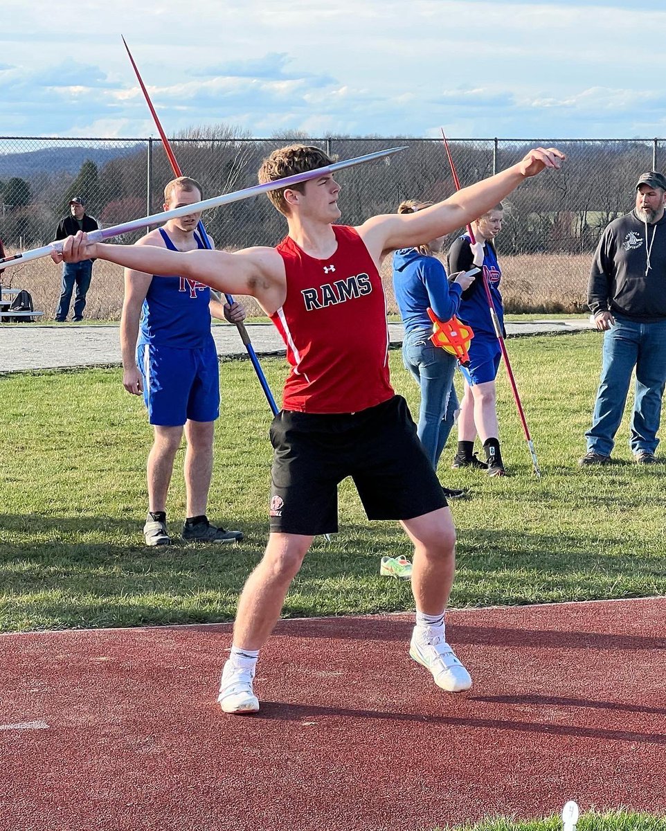 LVSDAthletics's tweet photo. Miles throw today at the scrimmage was a new personal record at 192.6 feet. This makes him the number one senior javelin thrower in the country! #gomiles https://t.co/63mpkFm4n4