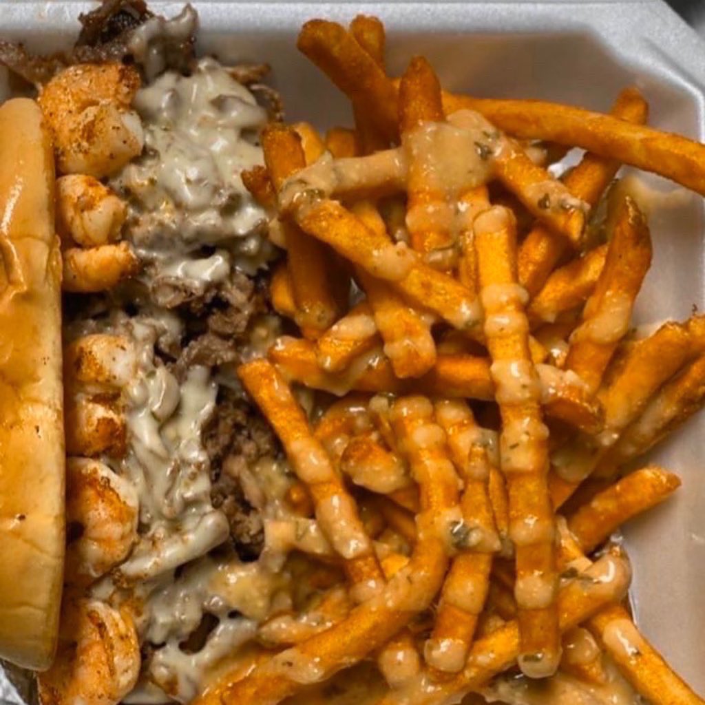 TriggaMeals's tweet photo. Going on for the rest of the night!!! RT for your chance to win a FREE meal!!!! https://t.co/PndjUPdjve