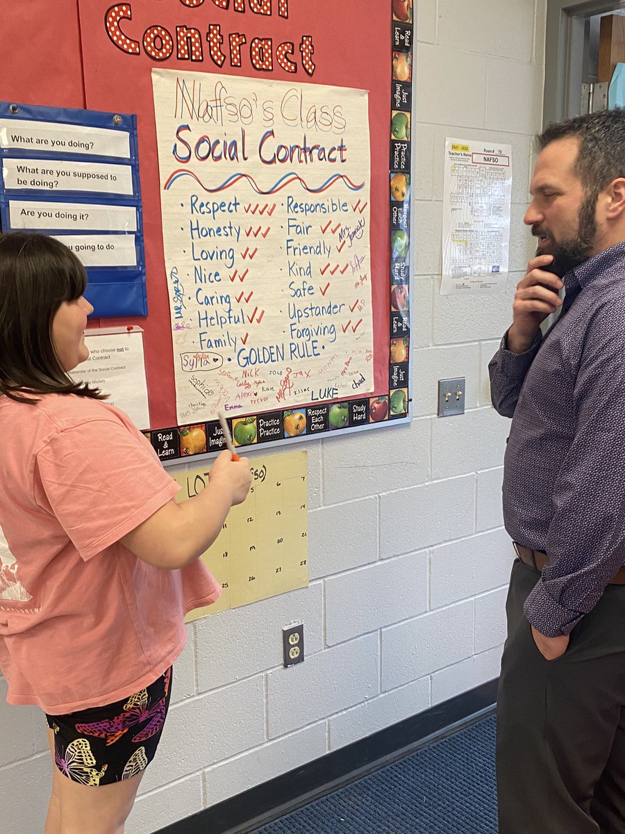 Student ambassador showing @joepellerito our Social Contract and explaining what it means to us. Thank you for your visit and seeing how CKH is still alive! #scotch2020 #onlywb