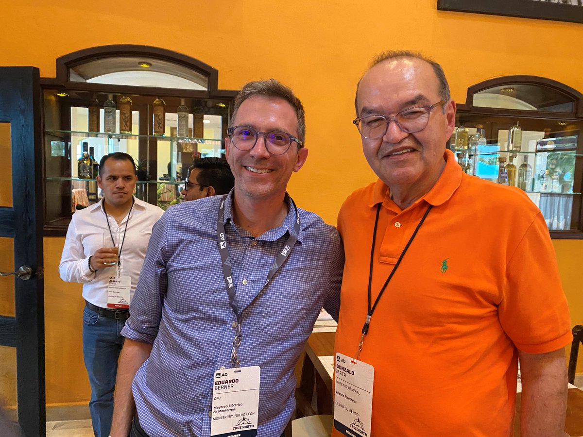 AD_Electrical's tweet image. ¡Nos complace dar la bienvenida a más de 100 miembros y proveedores de AD México a AD Electrical-Mexico Spring Network Meeting 2022! Los asistentes están felices de tener reuniones individuales en persona para generar confianza y relaciones sólidas con amigos de la industria.
